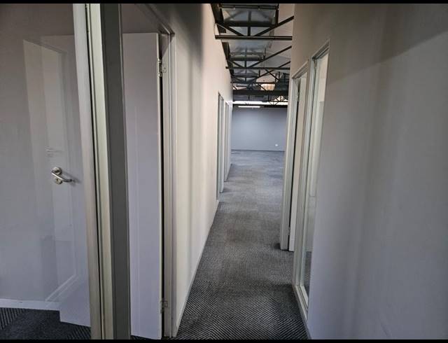 BUSINESS PROPERTY TO RENT IN RIETONDALE